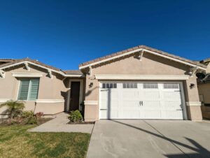 Garage-Door-Star-Garage-Door-Repair-And-Installation-CA-23-300x226